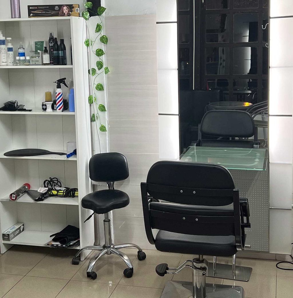 Cut&GO frizerski saloni