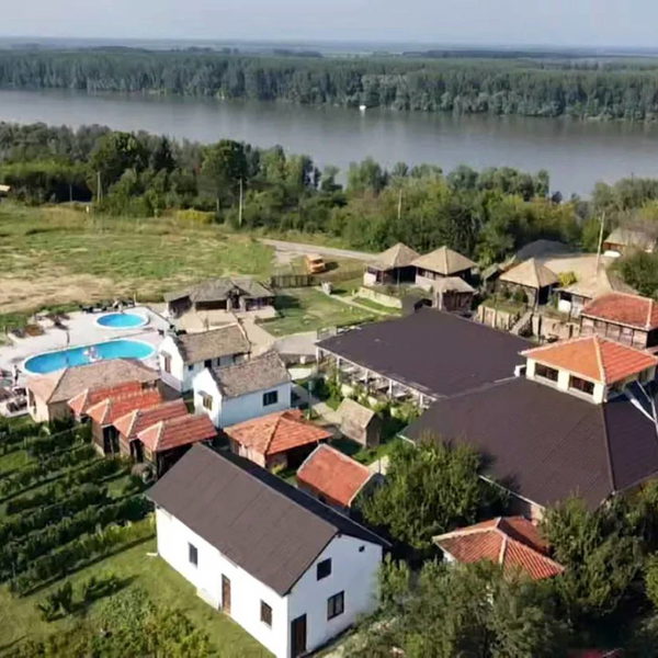 Etno Selo Markovi Konaci — sala za venčanje, Novi Sad