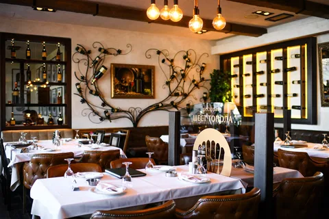 Restoran Šest Topola — restoran za svadbu Beograd