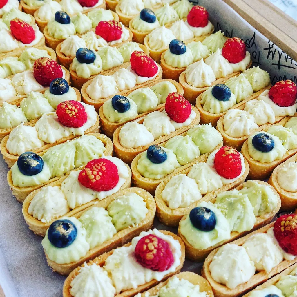 11 tarts Belgrade