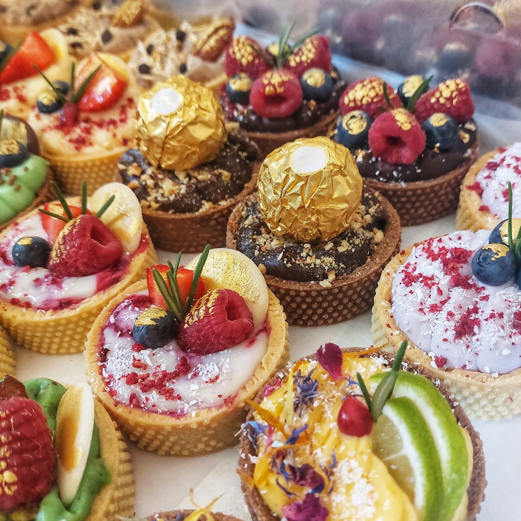 11 tarts Belgrade