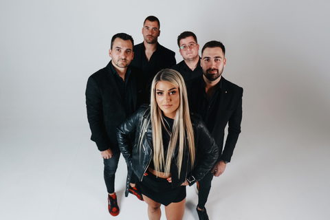 De Facto Bend — bend Beograd