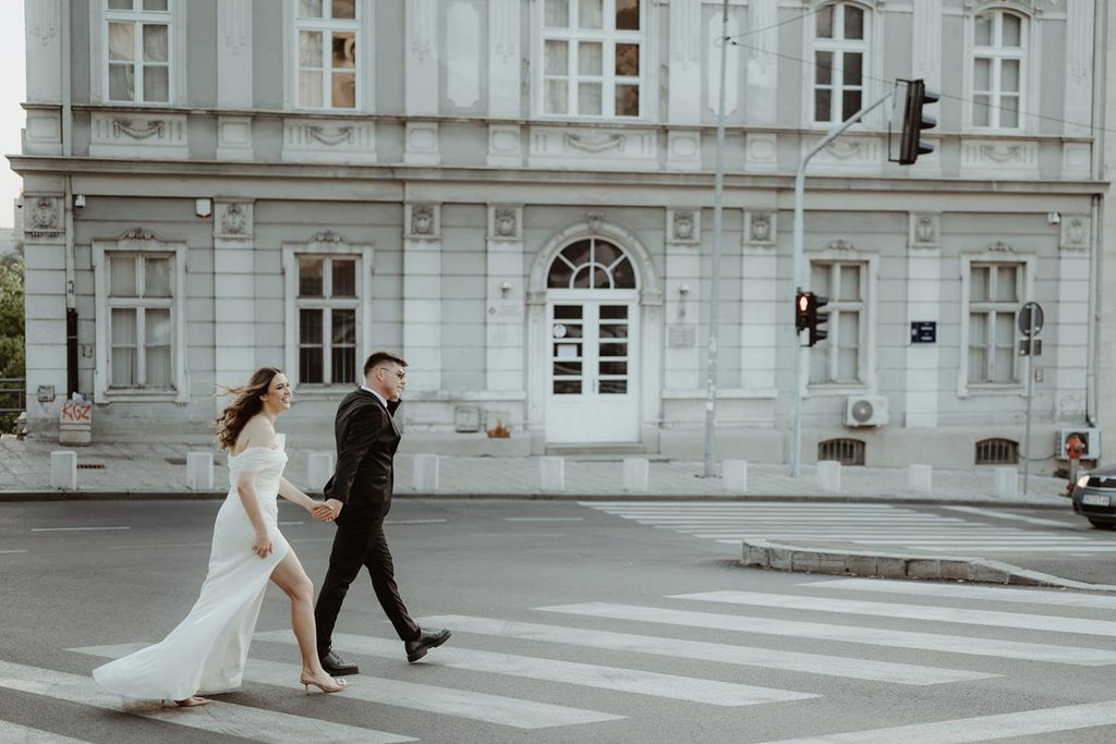 Deus Weddings