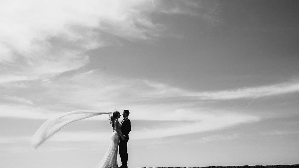 Deus Weddings