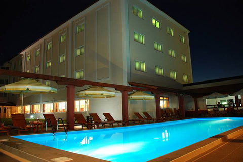 Hotel Aquastar Danube — venčanje na otvorenom Srbija