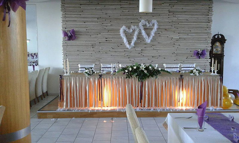 Hotel Borovi