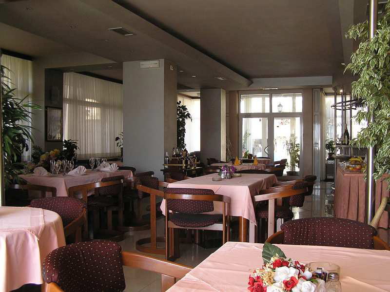 Hotel Royal