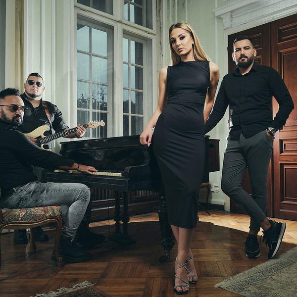 Liberte Band