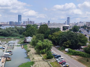 Novi Beograd i Sava iz vazduha — sale za svadbe na Novom Beogradu i u Zemunu