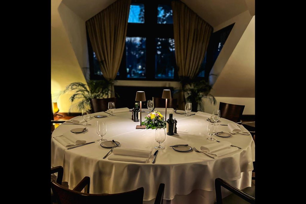 Restoran 27