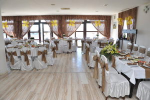 Restoran Oaza