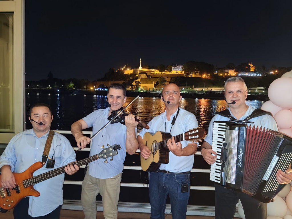 Tamburaši Beogradska Stara Priča