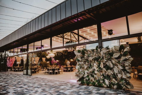 Verde venčanja na otvorenom — sala za venčanje Srbija